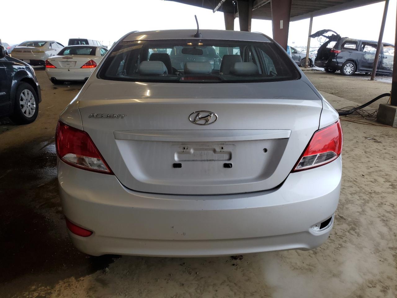 2015 Hyundai Accent - Image 6