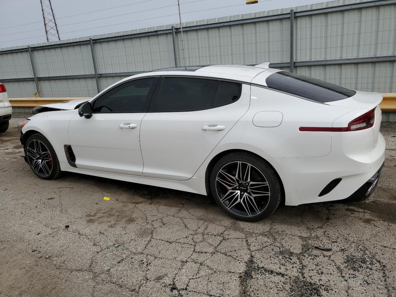 2023 Kia Stinger - Image 2