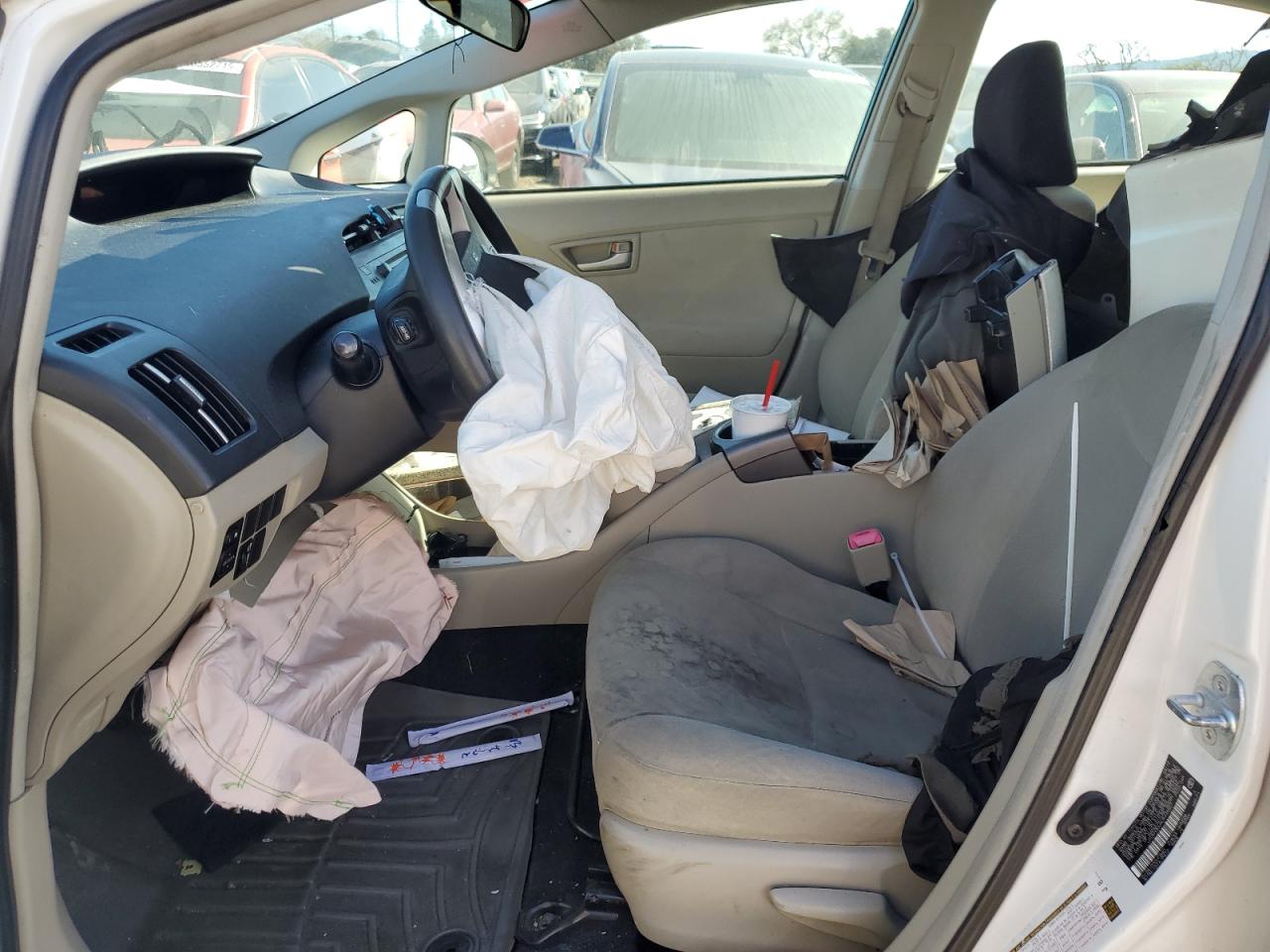 2012 Toyota Prius - Image 7