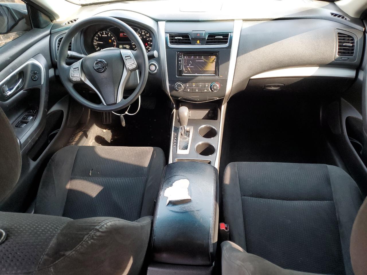2015 Nissan Altima - Image 8