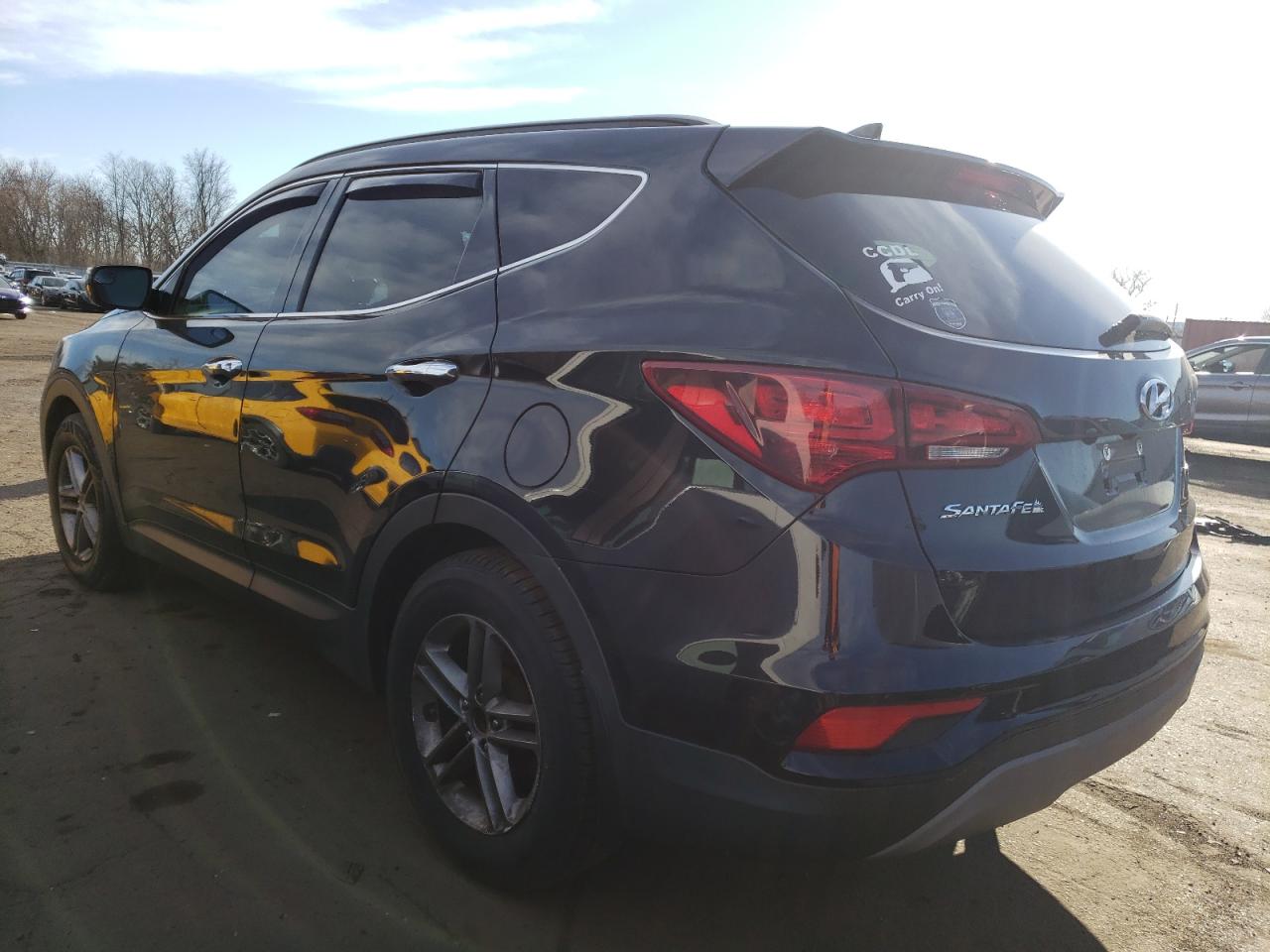 2018 Hyundai Santa Fe - Image 2