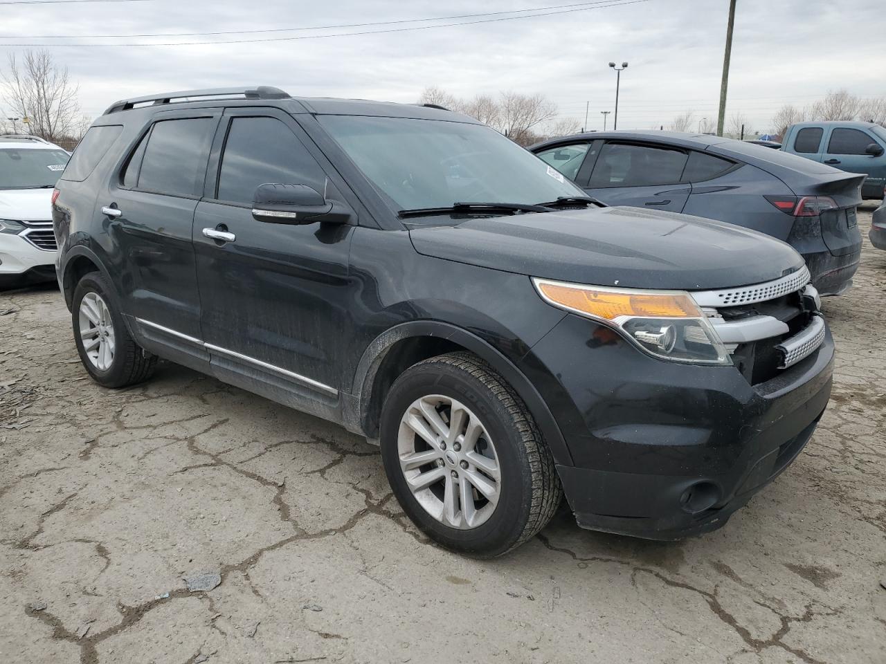 2014 Ford Explorer - Image 4