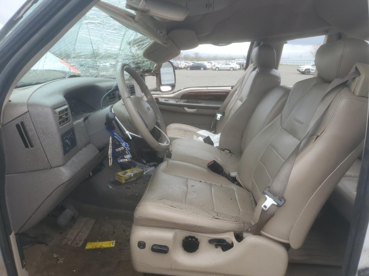2002 Ford F250 - Image 7