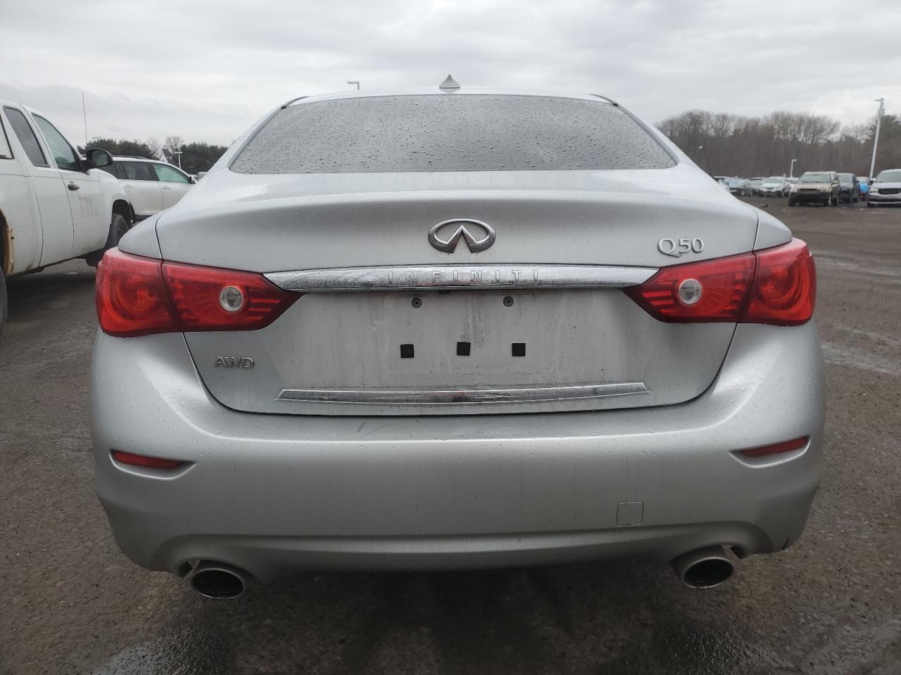 2015 Infiniti Q50 - Image 6
