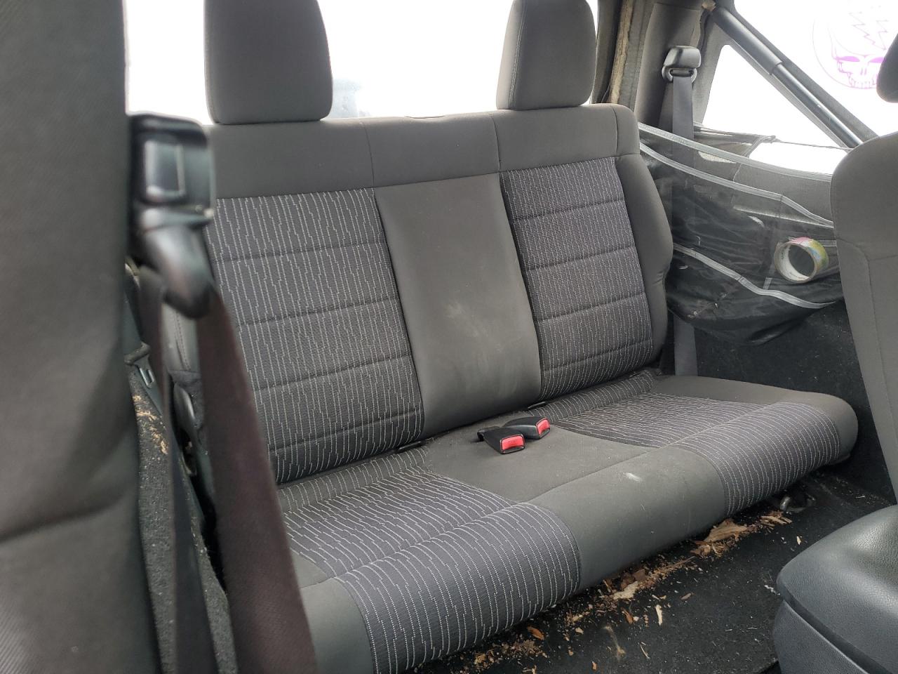 2011 Jeep Wrangler - Image 10