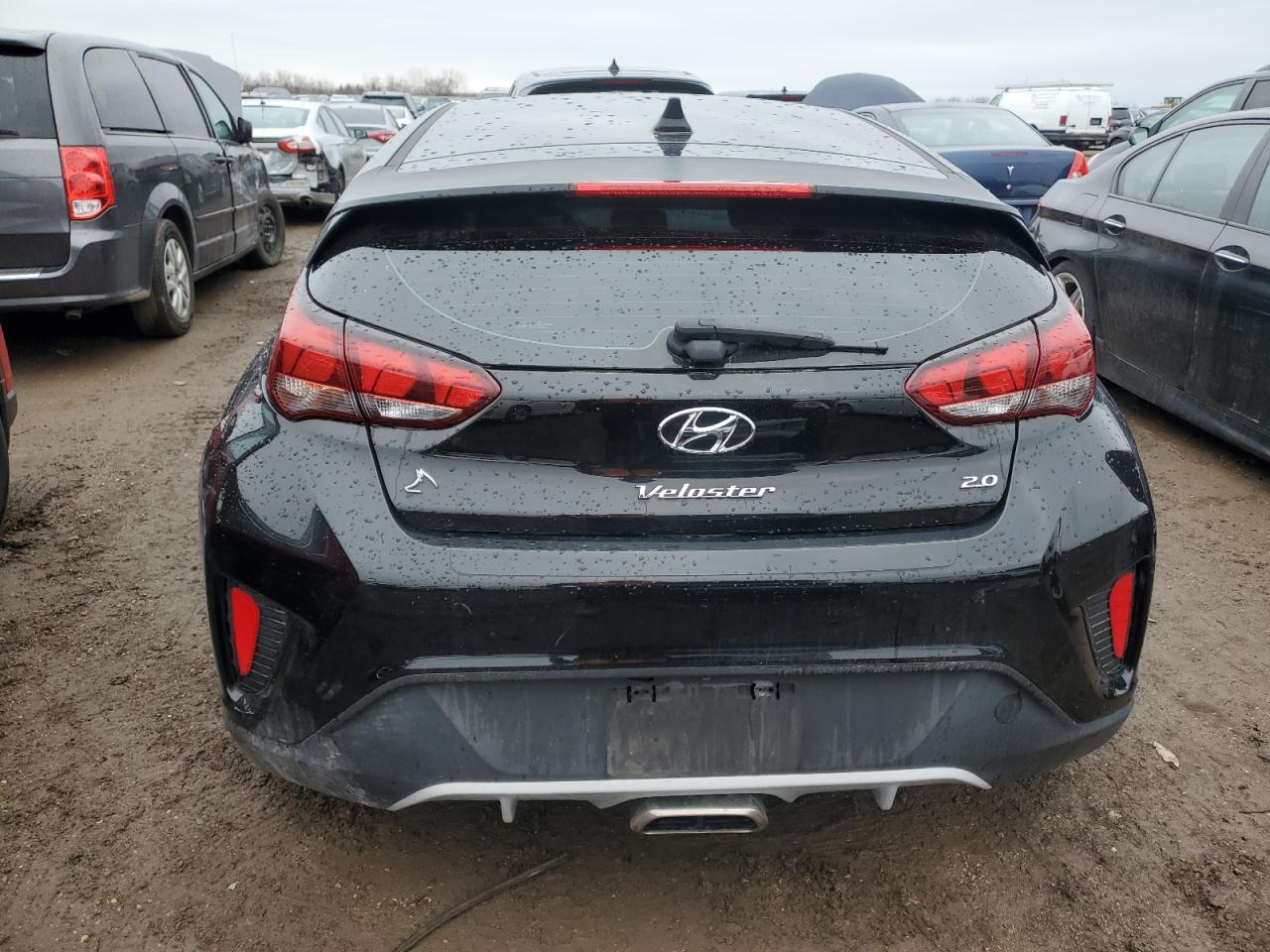 2020 Hyundai Veloster - Image 6