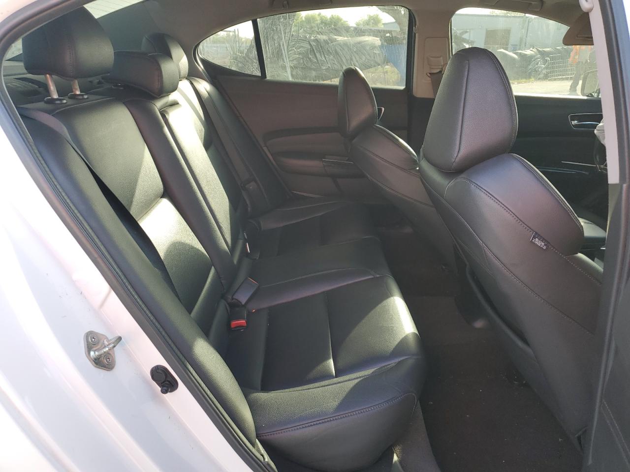 2020 Acura TLX - Image 10