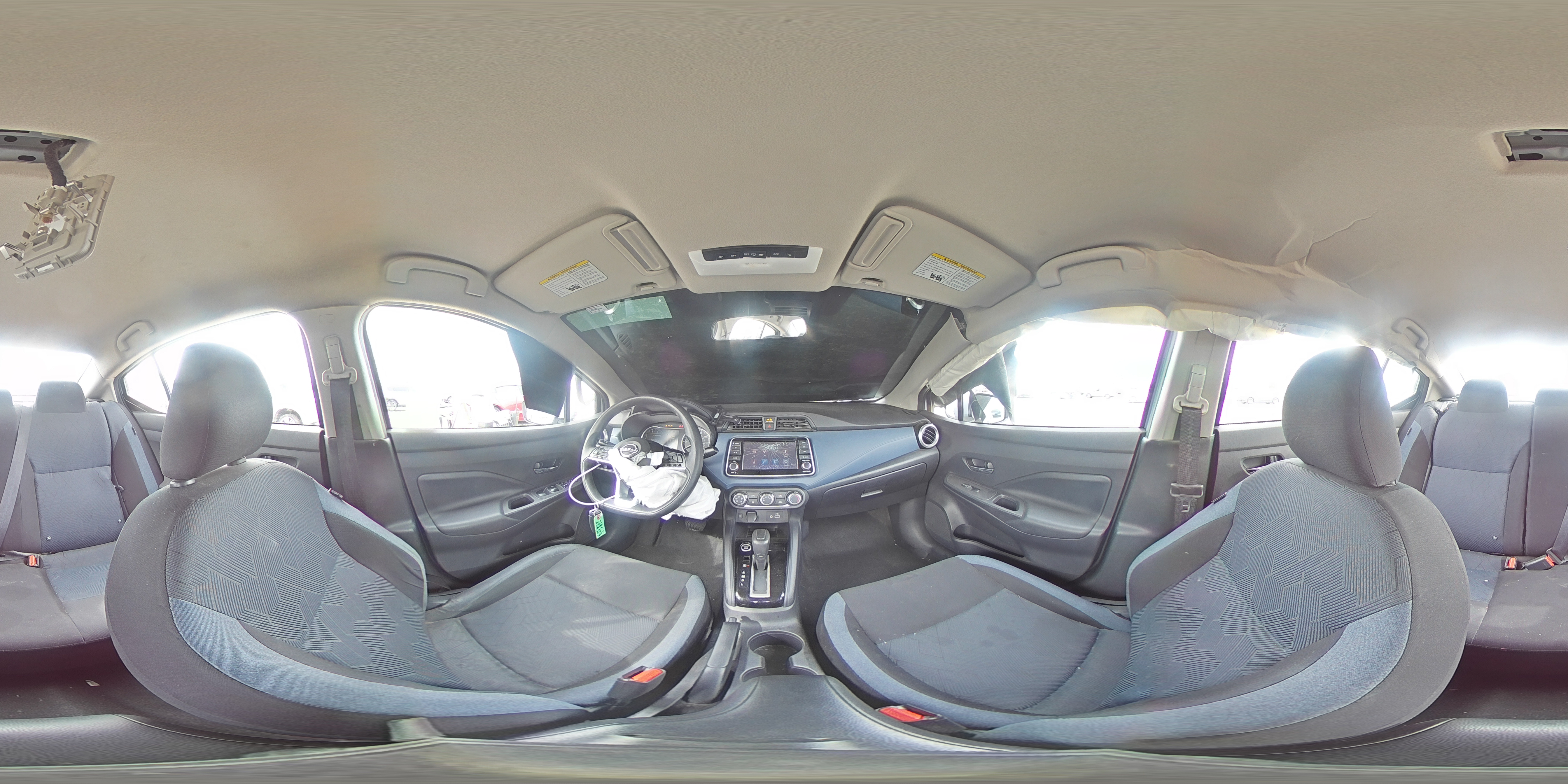 2024 Nissan Versa - Image 13