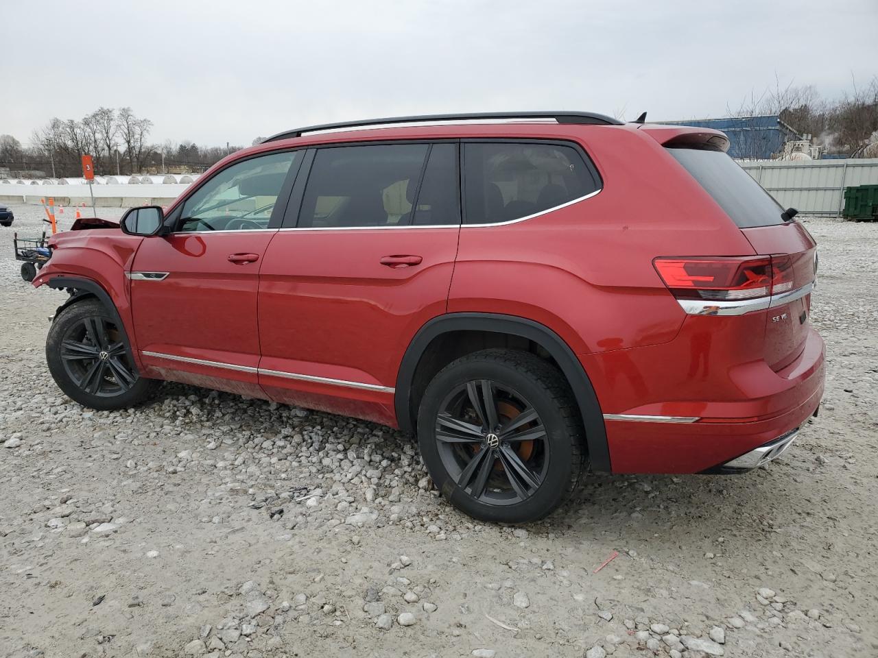 2021 Volkswagen Atlas - Image 2