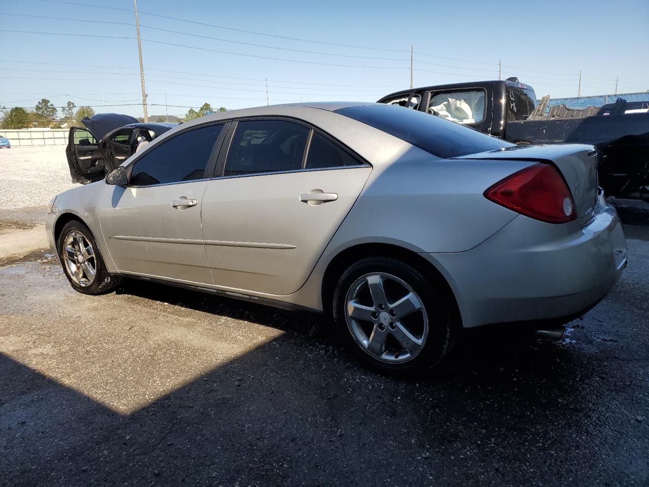 2006 Pontiac G6 - Image 2