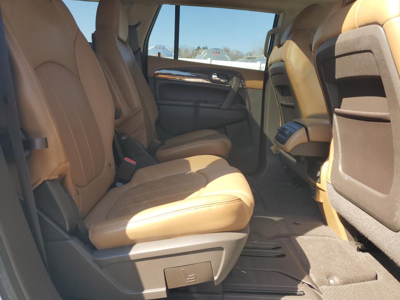 2014 Buick Enclave - Image 12