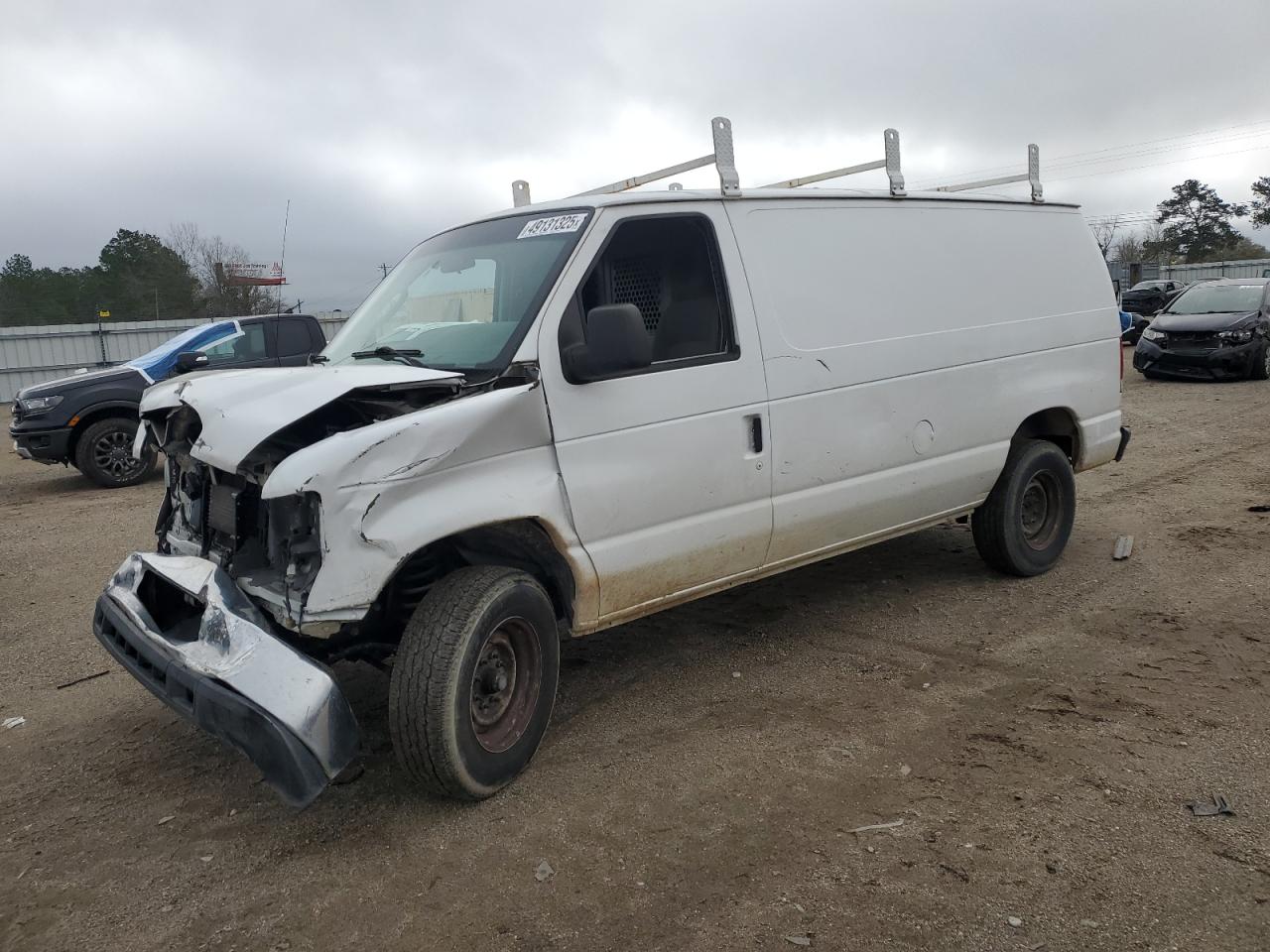 2014 Ford Econoline E250 Van for Sale in Newton, AL - Front End