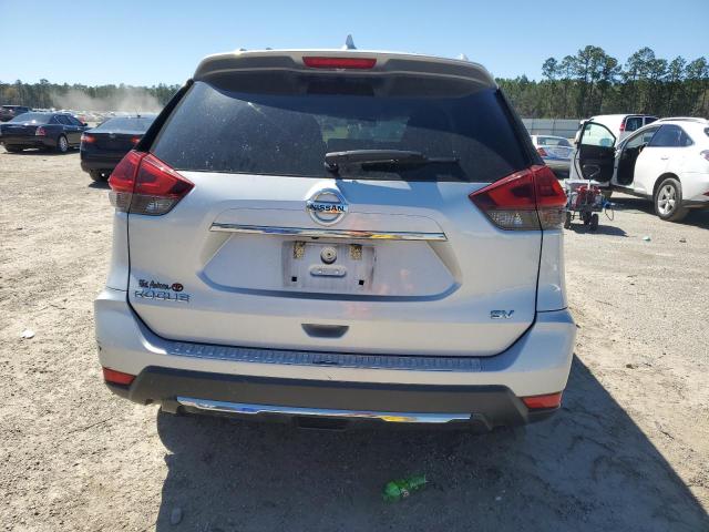  NISSAN ROGUE 2018 Silver