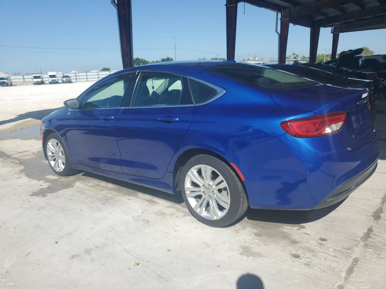 2015 Chrysler 200 - Image 2