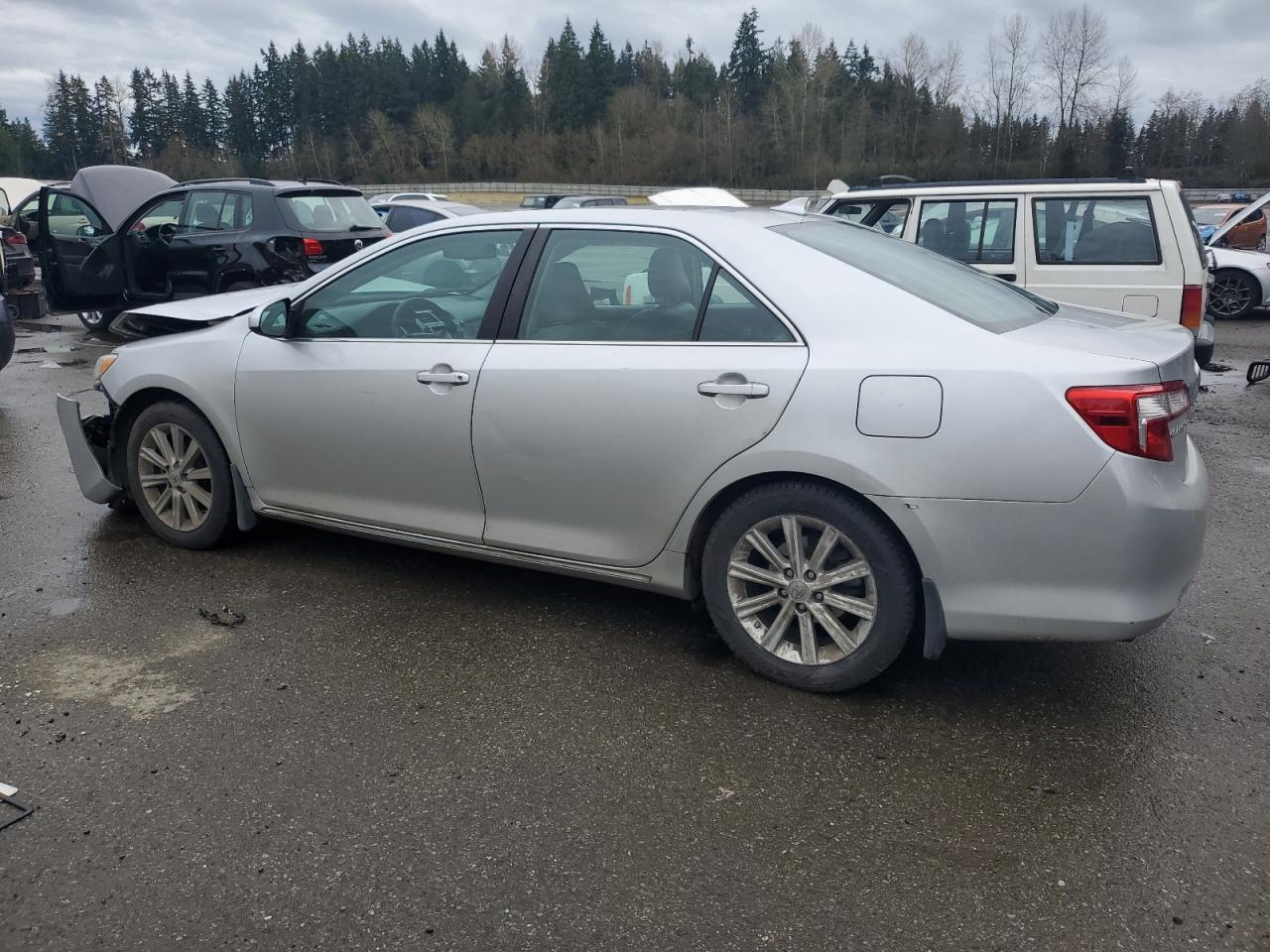 2012 Toyota Camry - Image 2