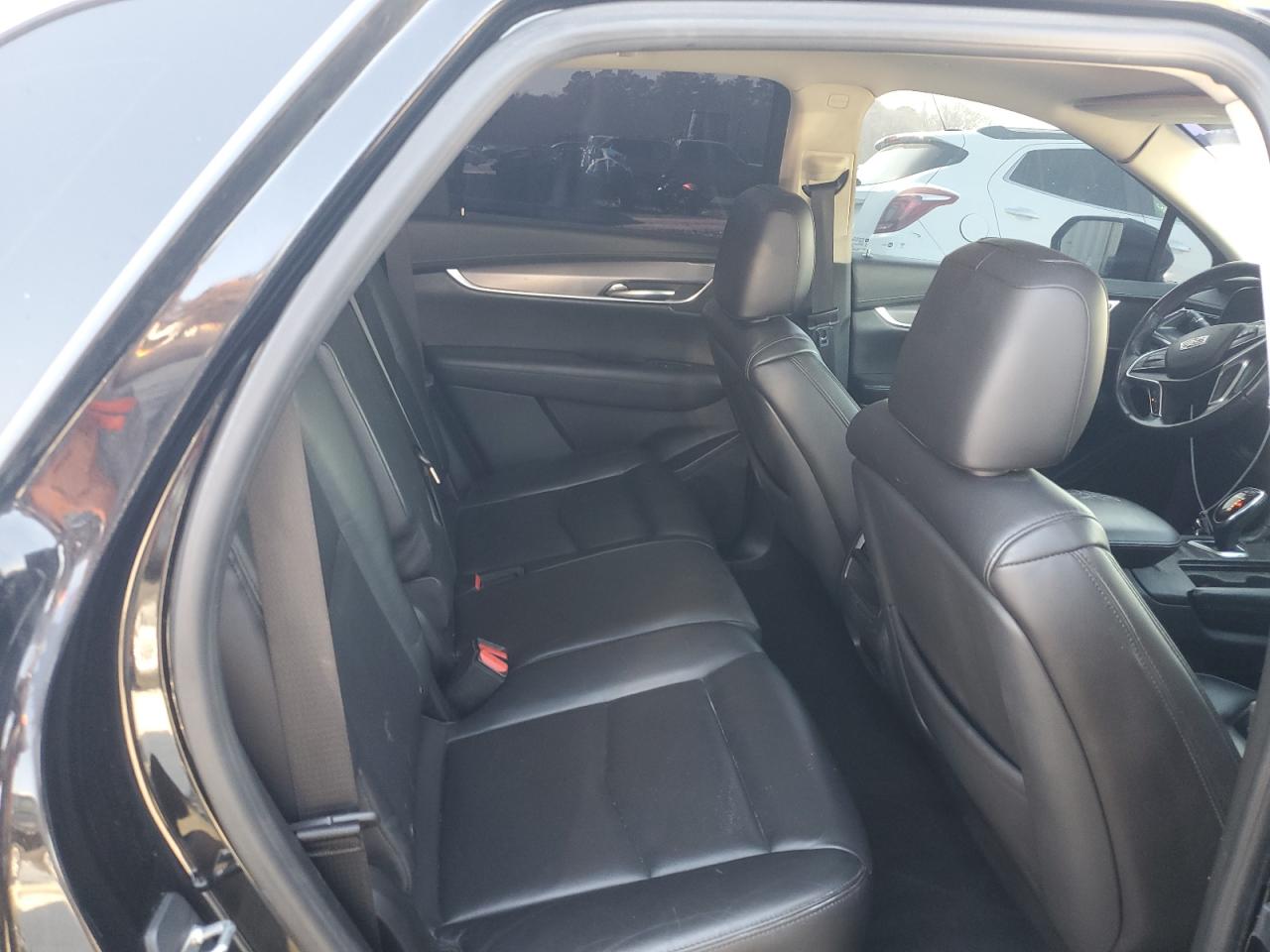 2018 Cadillac XT5 - Image 11