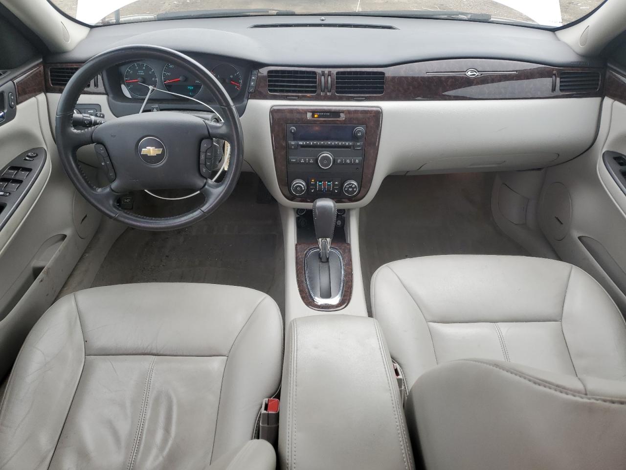 2014 Chevrolet Impala - Image 8