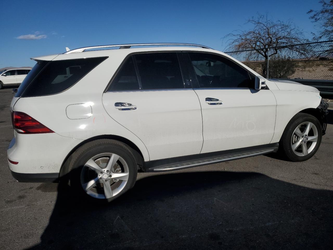 2017 Mercedes-Benz GLE - Image 3