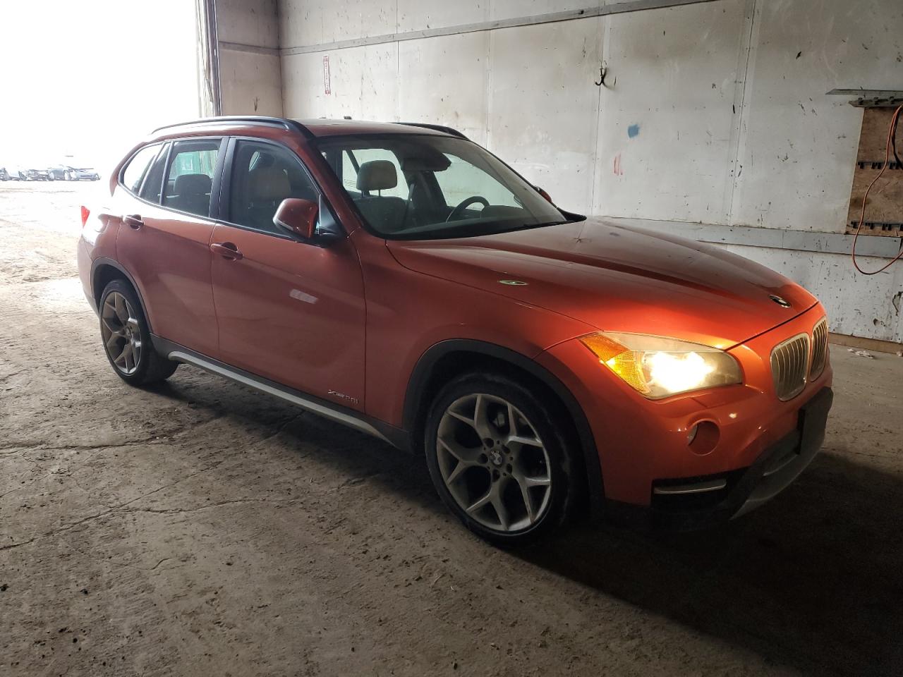 2013 BMW X1 - Image 4