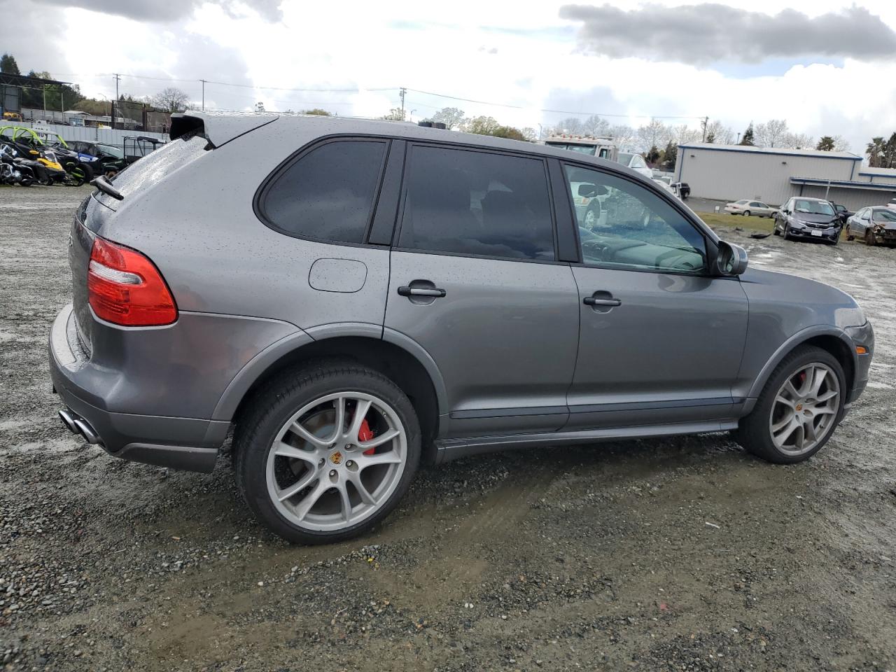 2009 Porsche Cayenne - Image 3