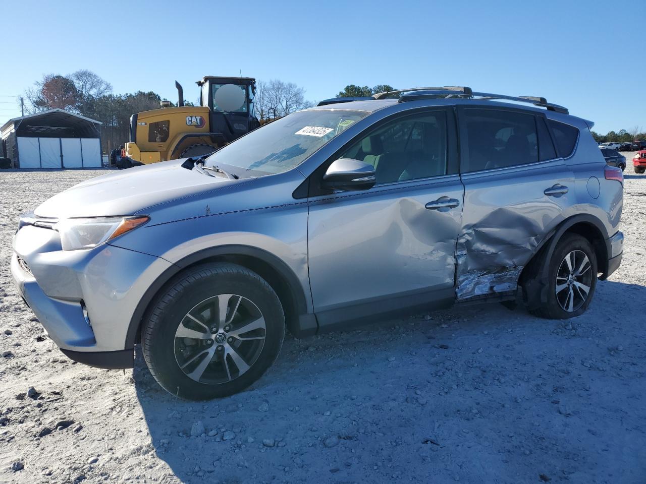2017 Toyota RAV 4 - Image 1