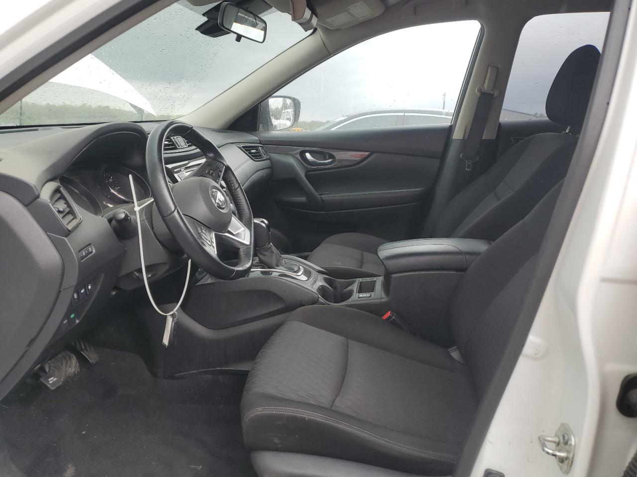 2020 Nissan Rogue S VIN: JN8AT2MT7LW011157 Lot: 51071035