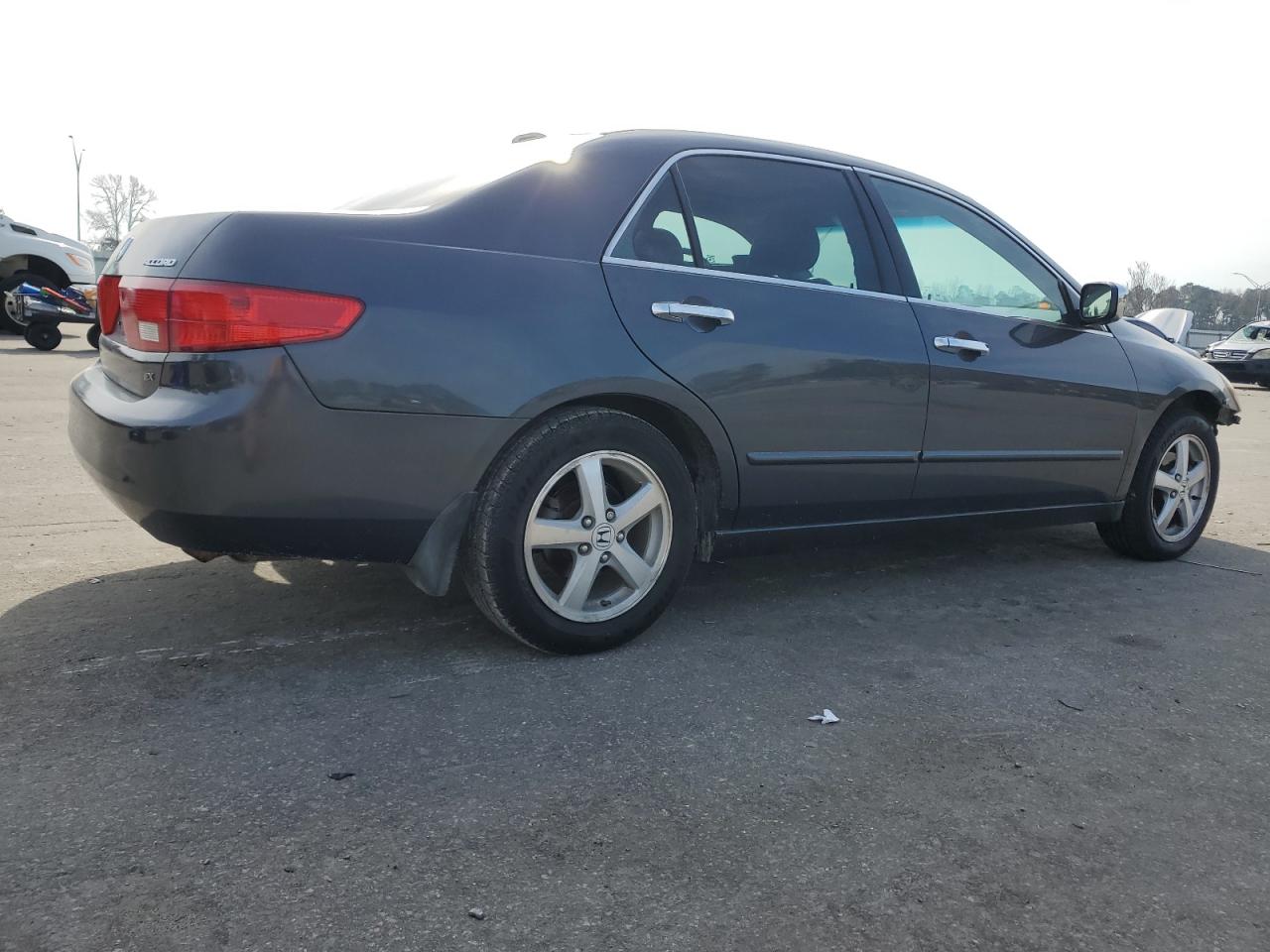 2005 Honda Accord - Image 3