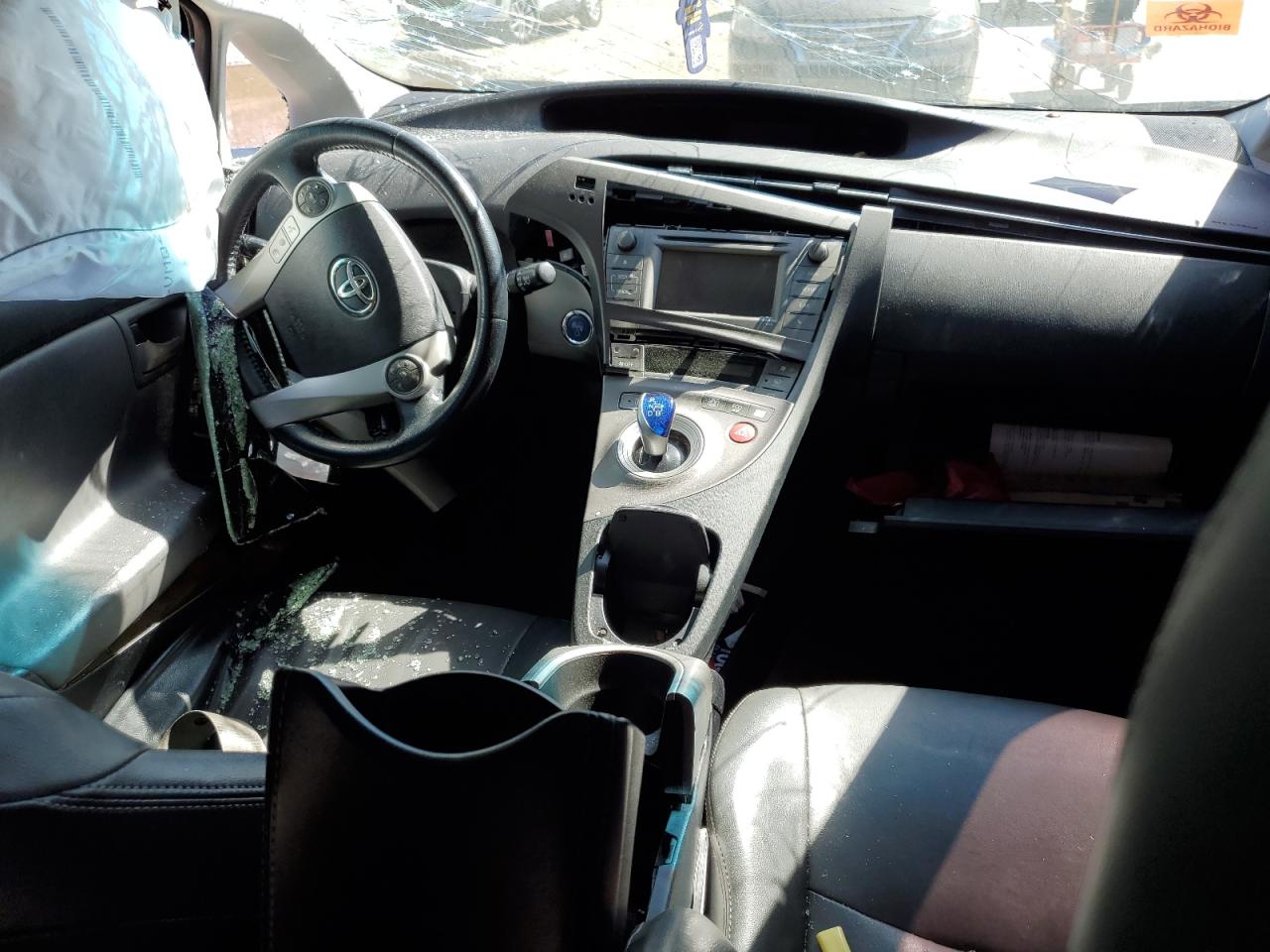 2014 Toyota Prius - Image 8