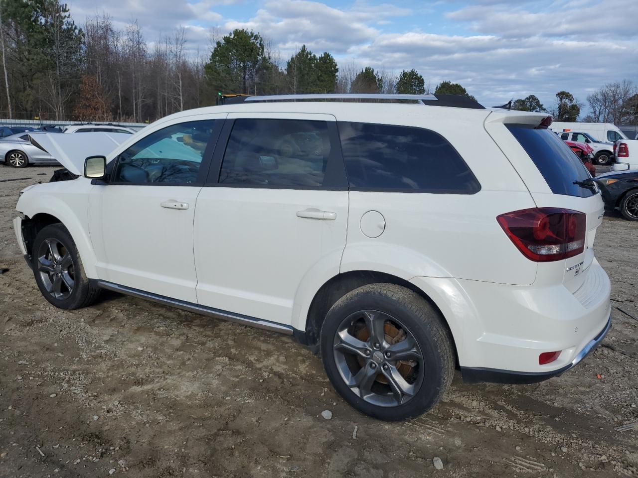 2016 Dodge Journey - Image 2