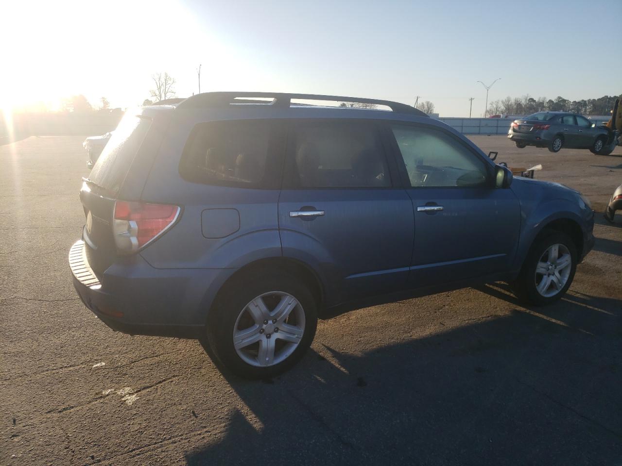 2010 Subaru Forester - Image 3