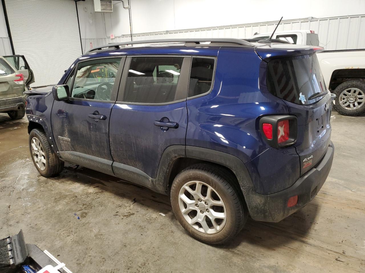 2017 Jeep Renegade - Image 2
