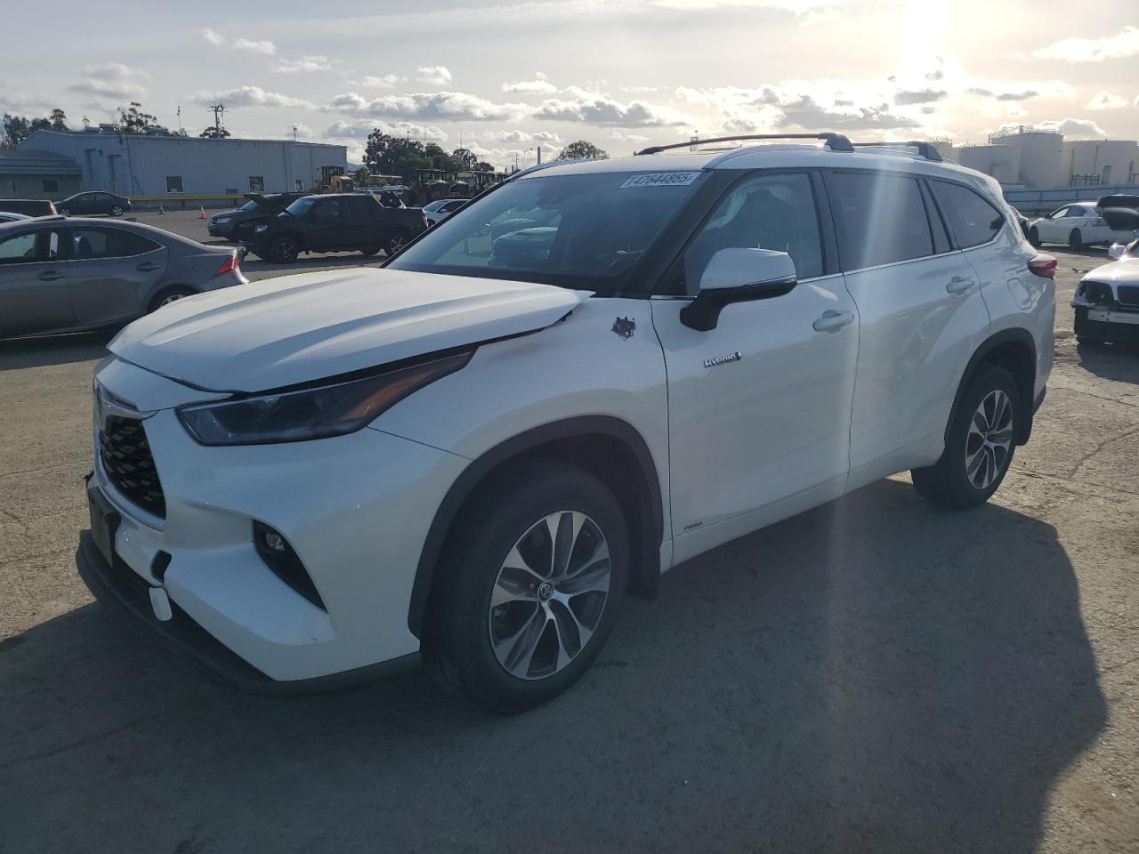 2021 Toyota Highlander Hybrid Xle de vânzare în Martinez, CA - Front End