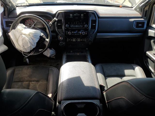  NISSAN TITAN 2023 Brązowy