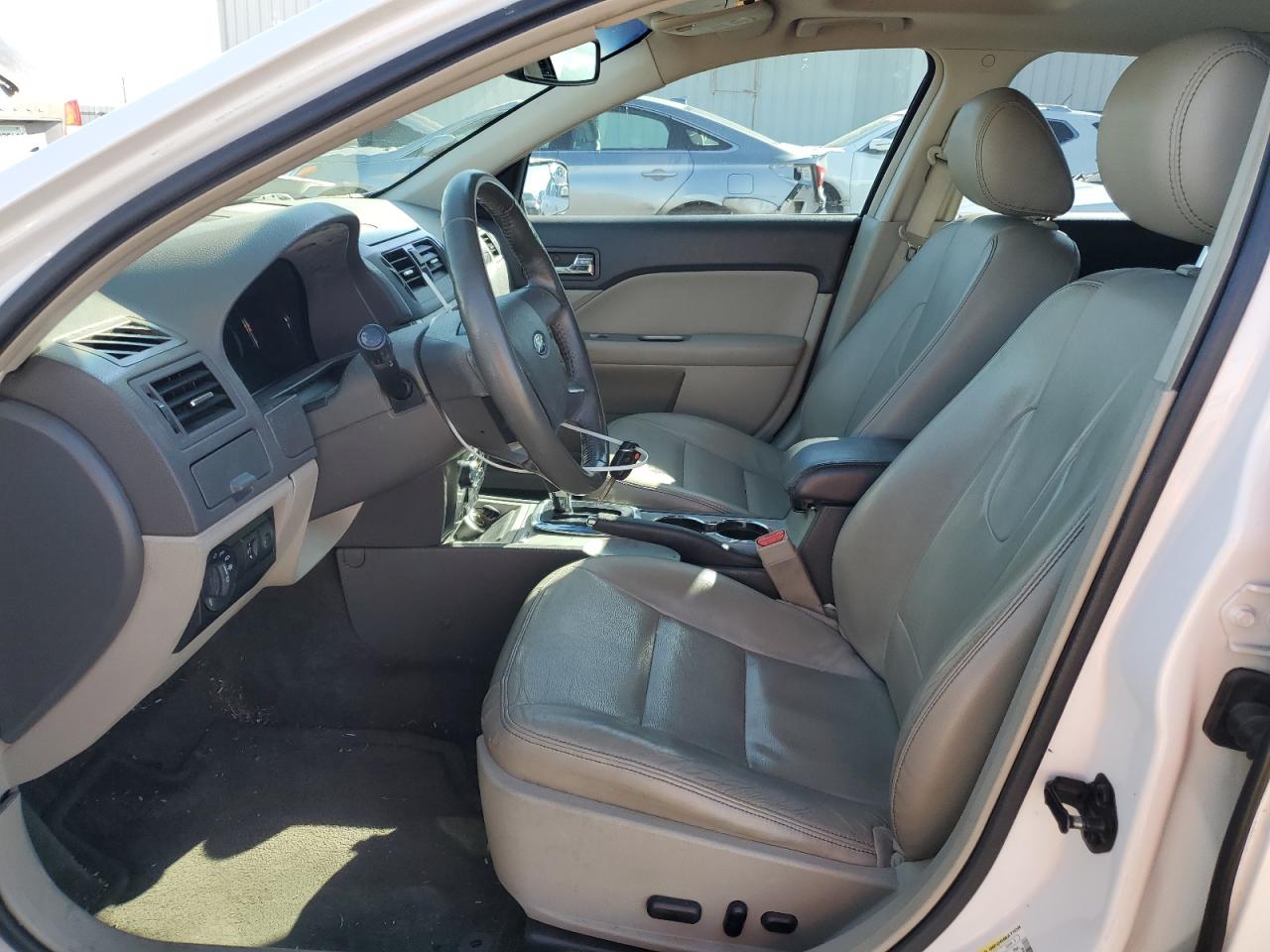 2012 Ford Fusion - Image 7