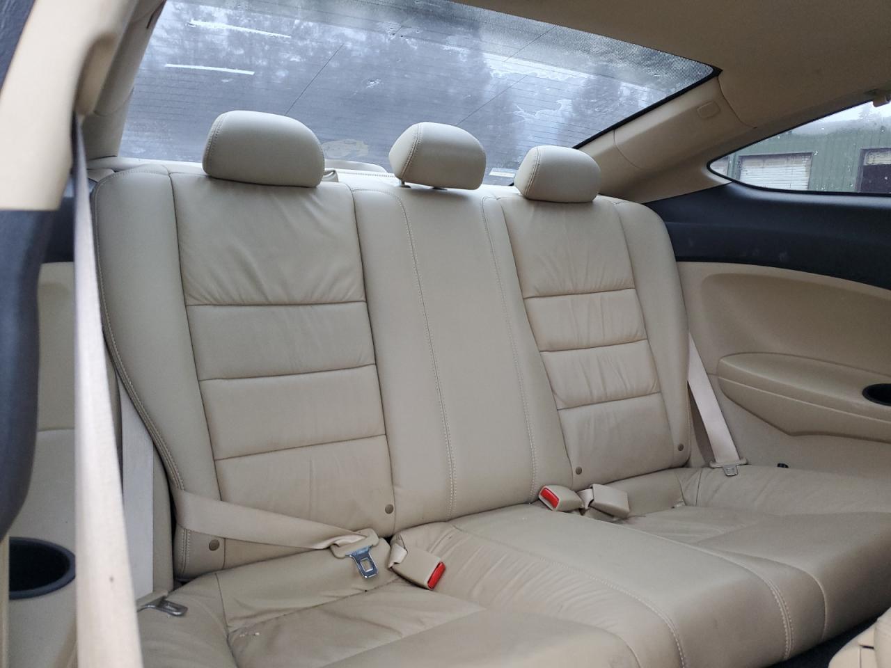 2010 Honda Accord - Image 10