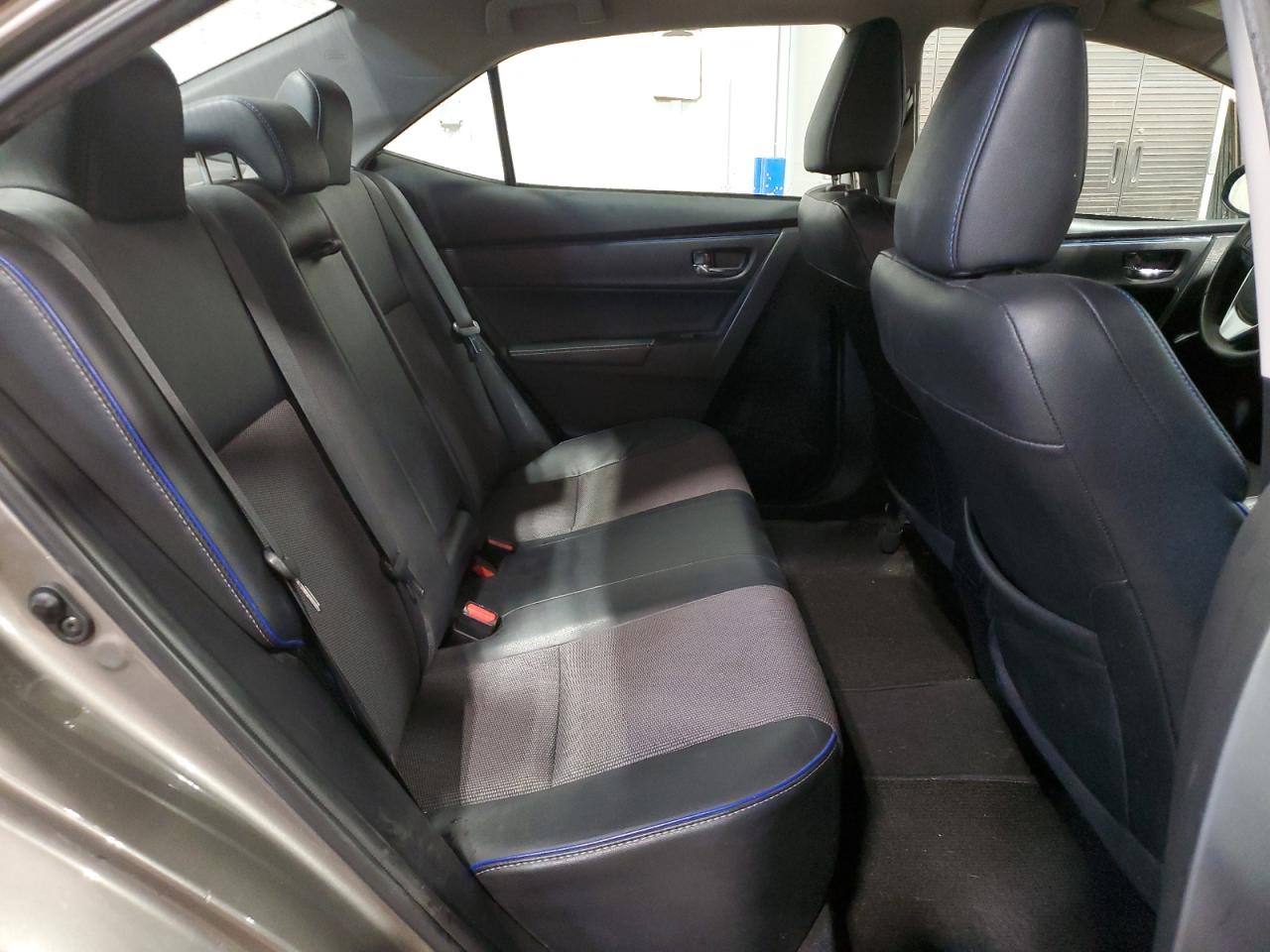 2017 Toyota Corolla - Image 10