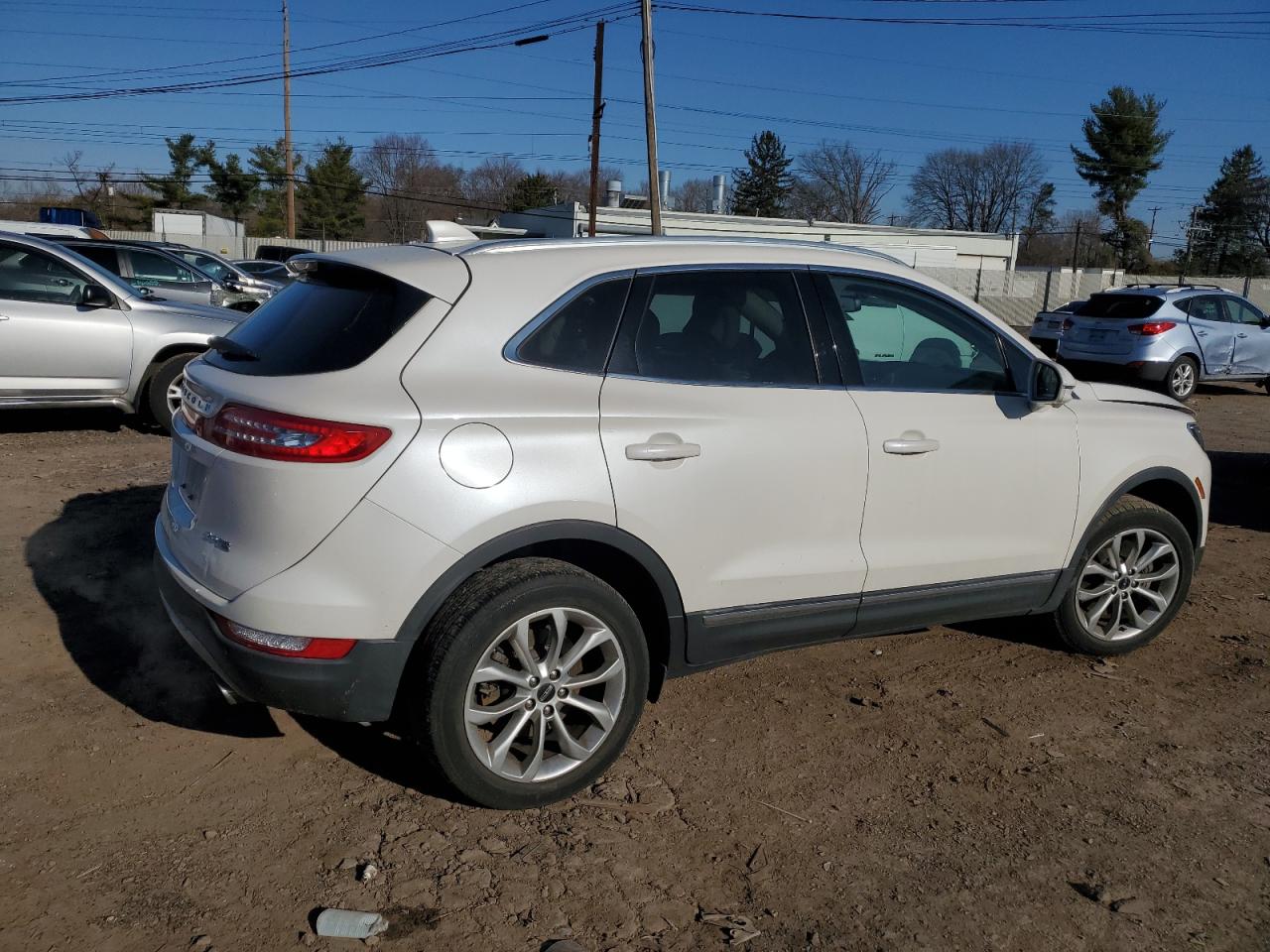 2016 Lincoln MKC - Image 3
