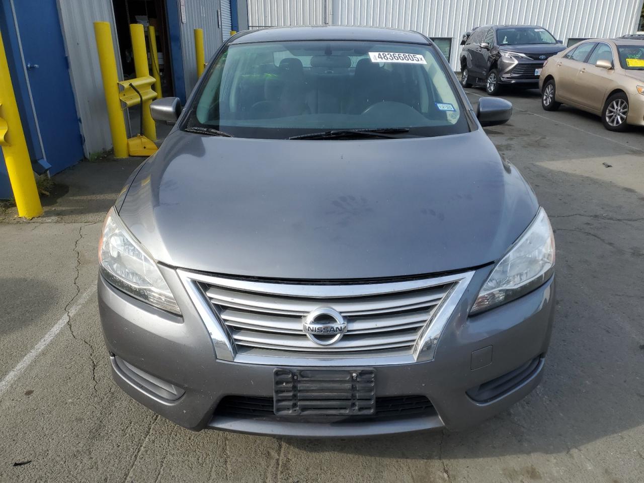 2015 Nissan Sentra - Image 5