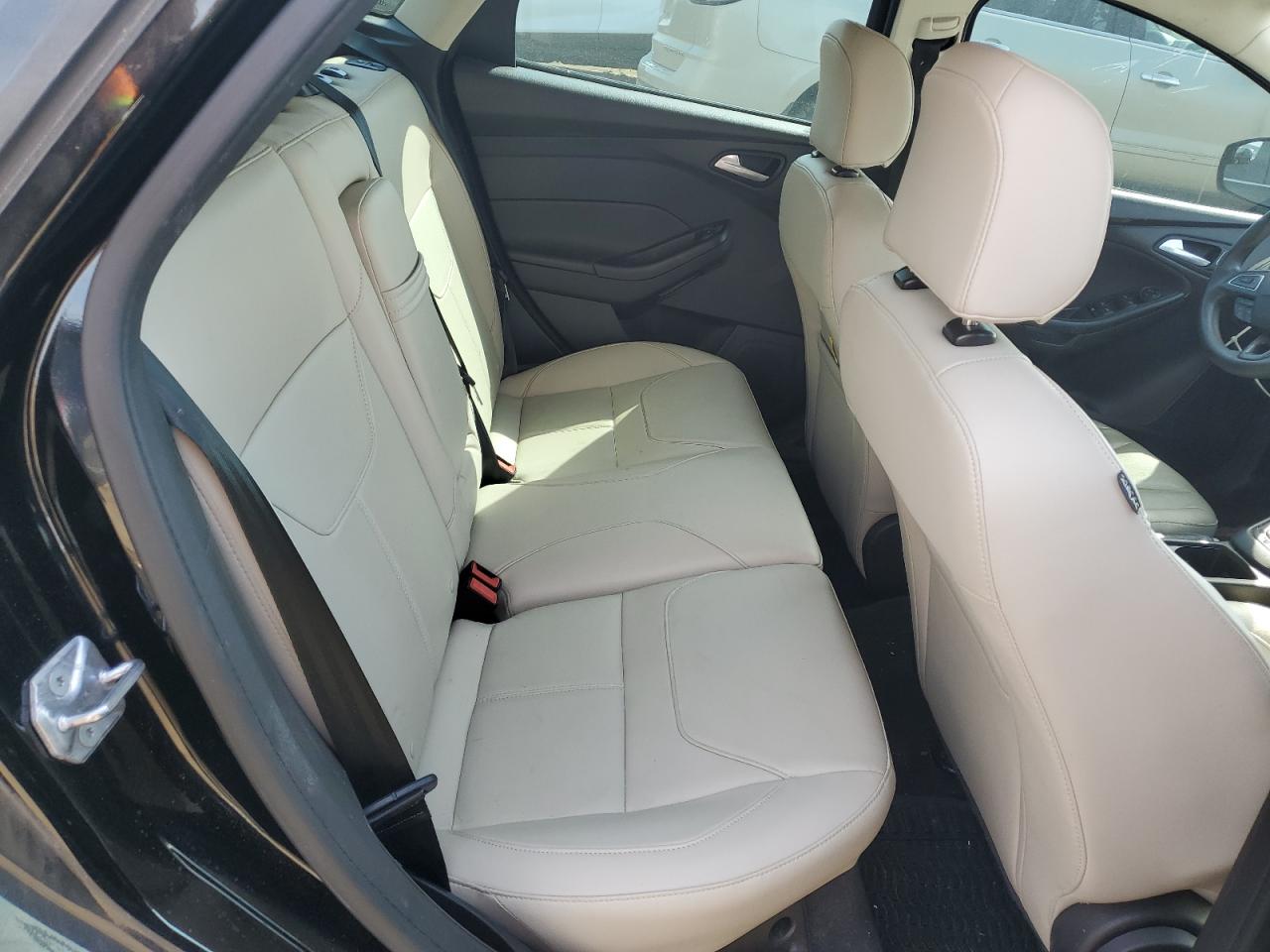 2016 Ford Focus - Image 10