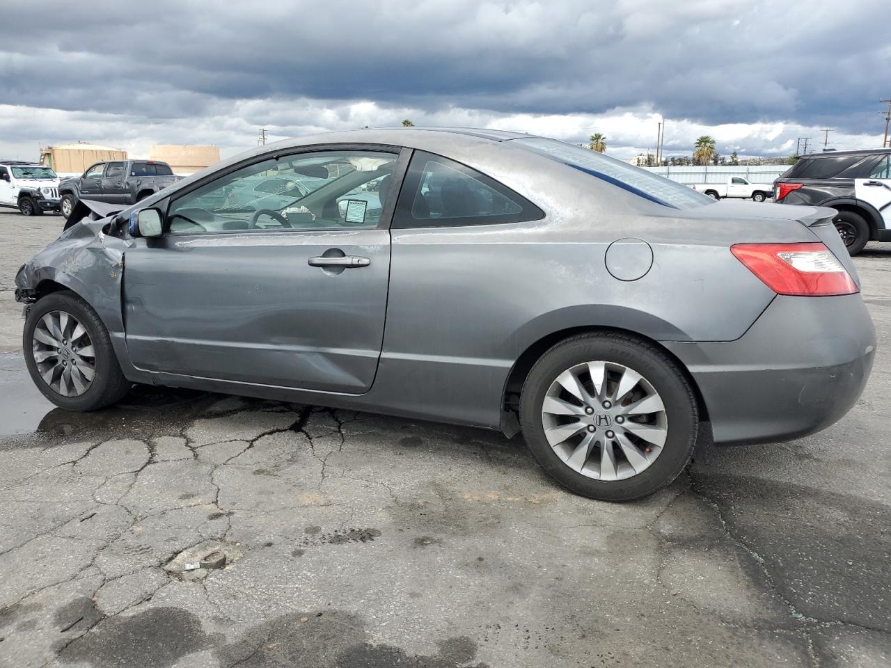 2010 Honda Civic - Image 2