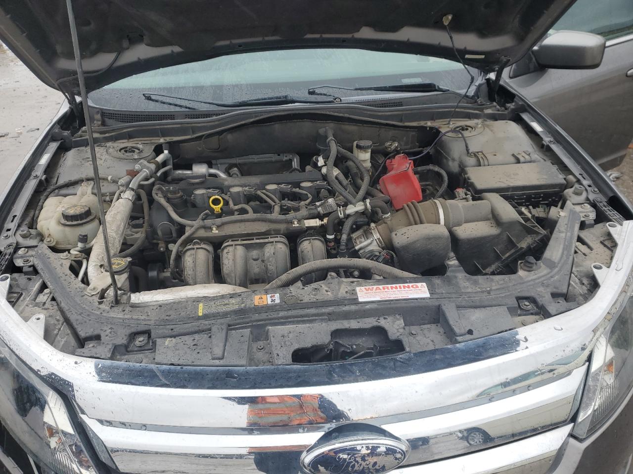 2010 Ford Fusion - Image 11