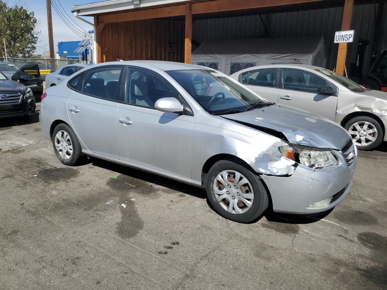2010 Hyundai Elantra - Image 4