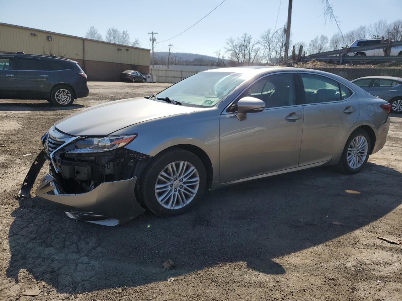 2016 Lexus ES - Image 1