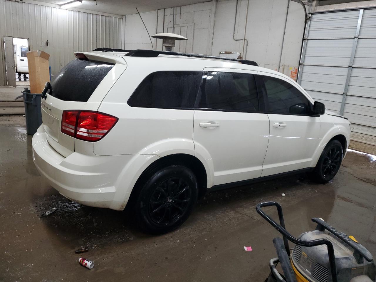 2018 Dodge Journey - Image 3