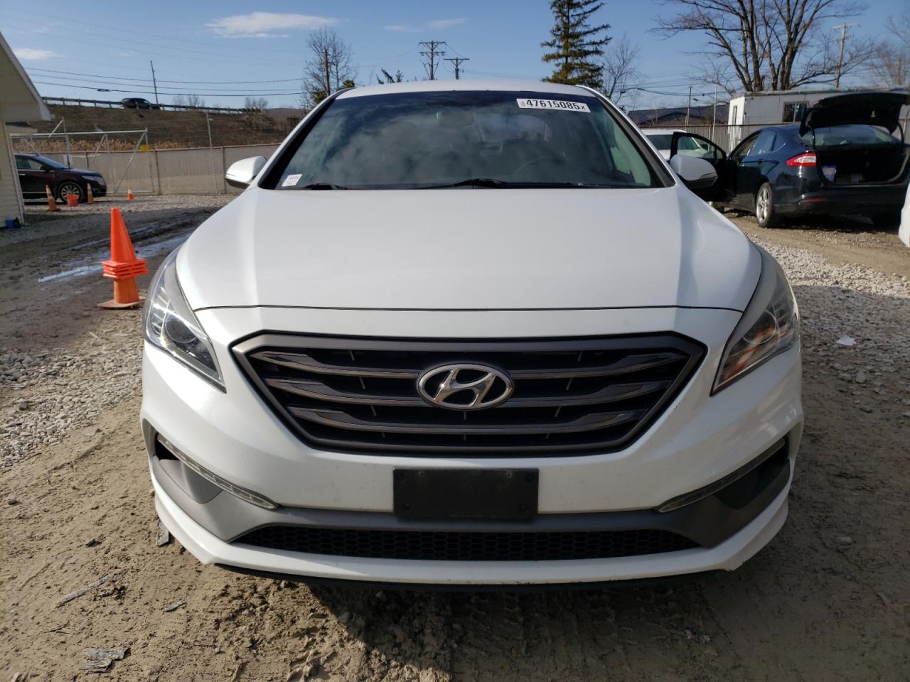 2015 Hyundai Sonata - Image 5