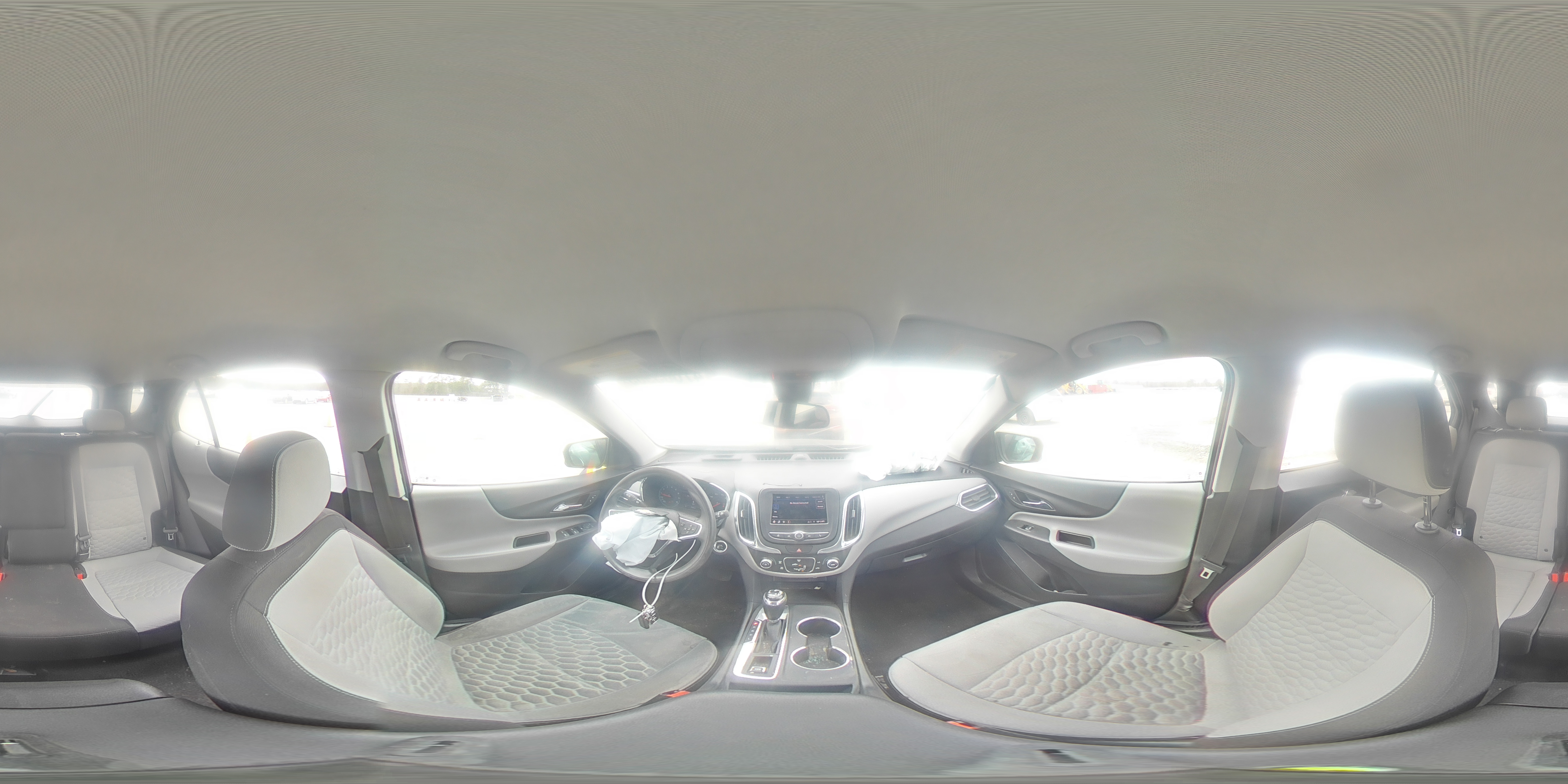 2020 Chevrolet Equinox - Image 13