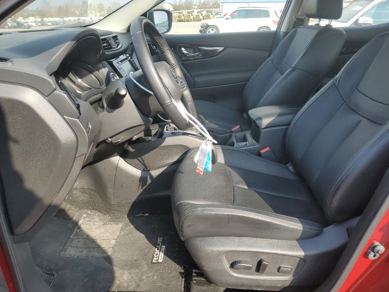JN1BJ1CW8NW498788 NISSAN ROGUE 2022