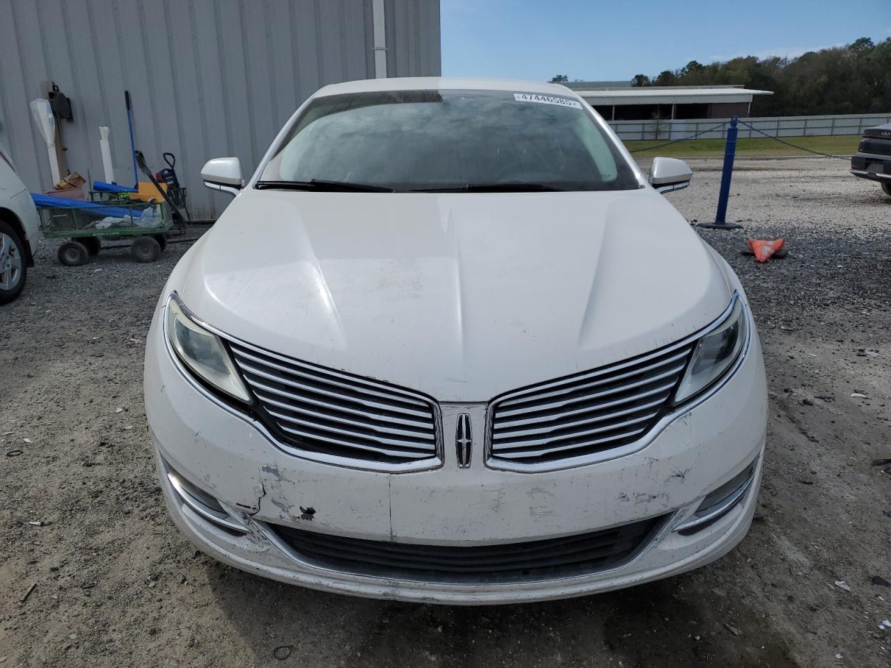 2014 Lincoln MKZ - Image 5