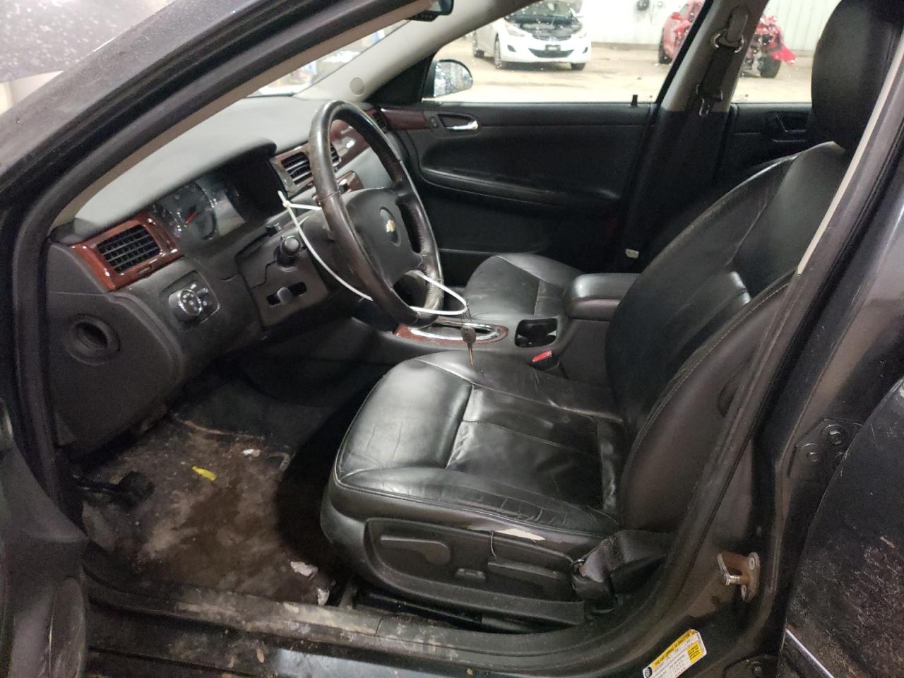 2010 Chevrolet Impala - Image 7