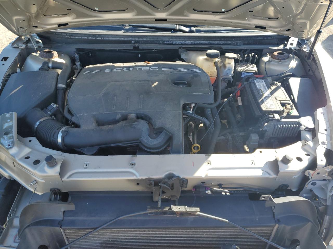2010 Chevrolet Malibu - Image 11
